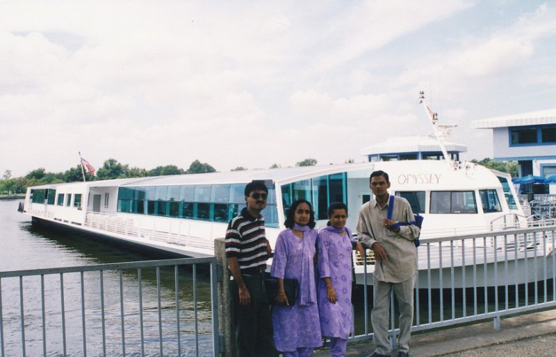 062-At the wharf again.jpg